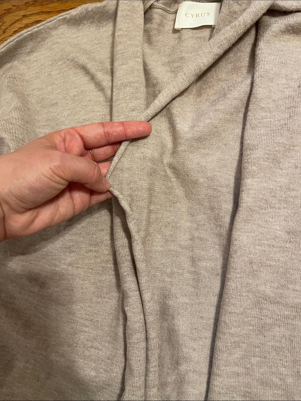 NWT Cyrus Light Taupe Open Front Rolled Hem Cardigan Sz S - Picture 7 of 11